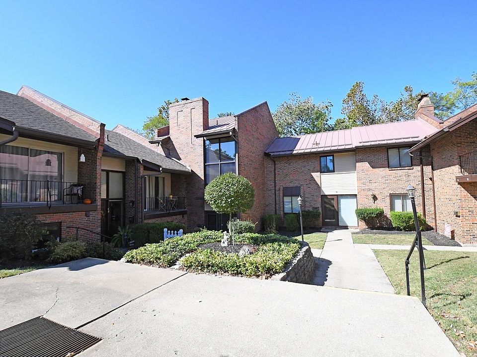 1st image of 70 Stillmeadow Dr