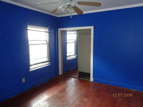 4th image of 1821 S 12th Ave