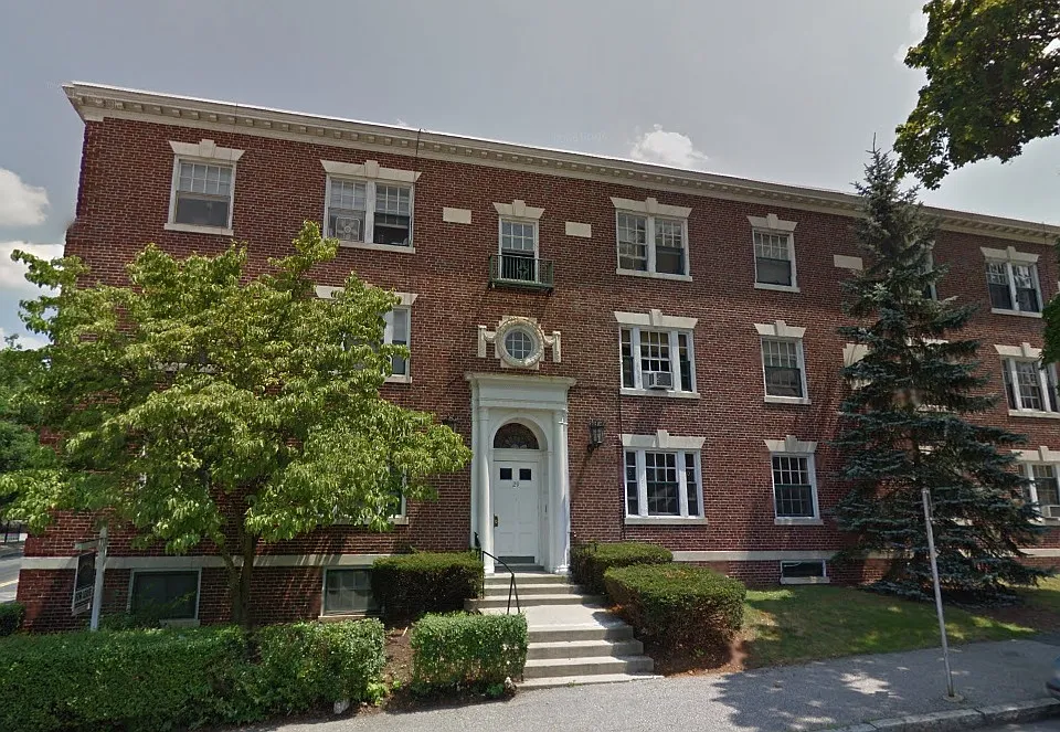 29 West St #5