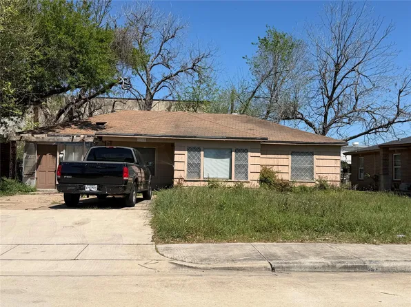 11530 Shoshone Rd, Houston, TX 77055