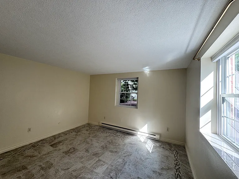21 Franklin St #13 — Photo 2