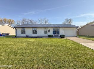 617 Jackson St, Jackson Center, OH 45334