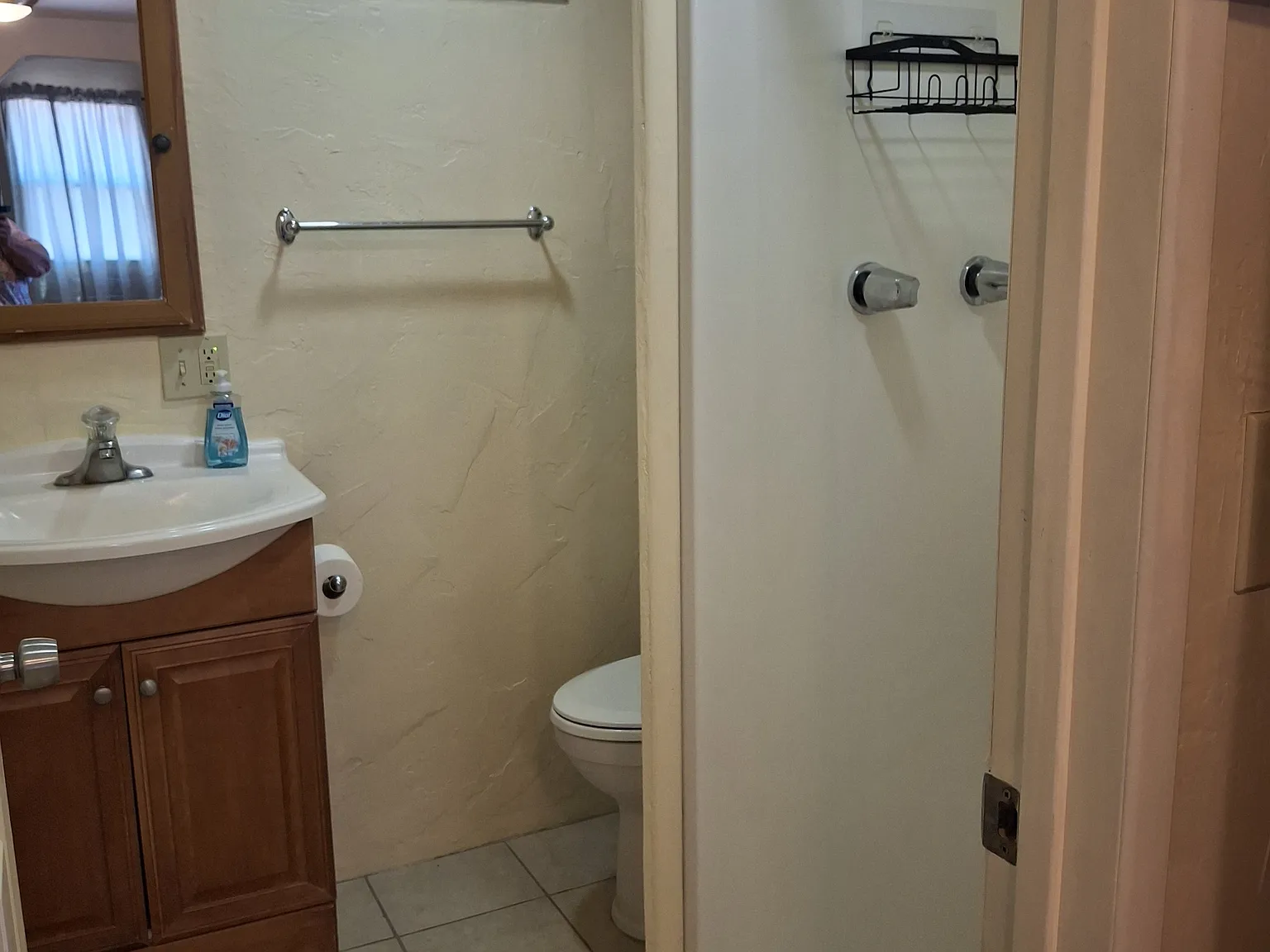 2 bed, $900 — Photo 4