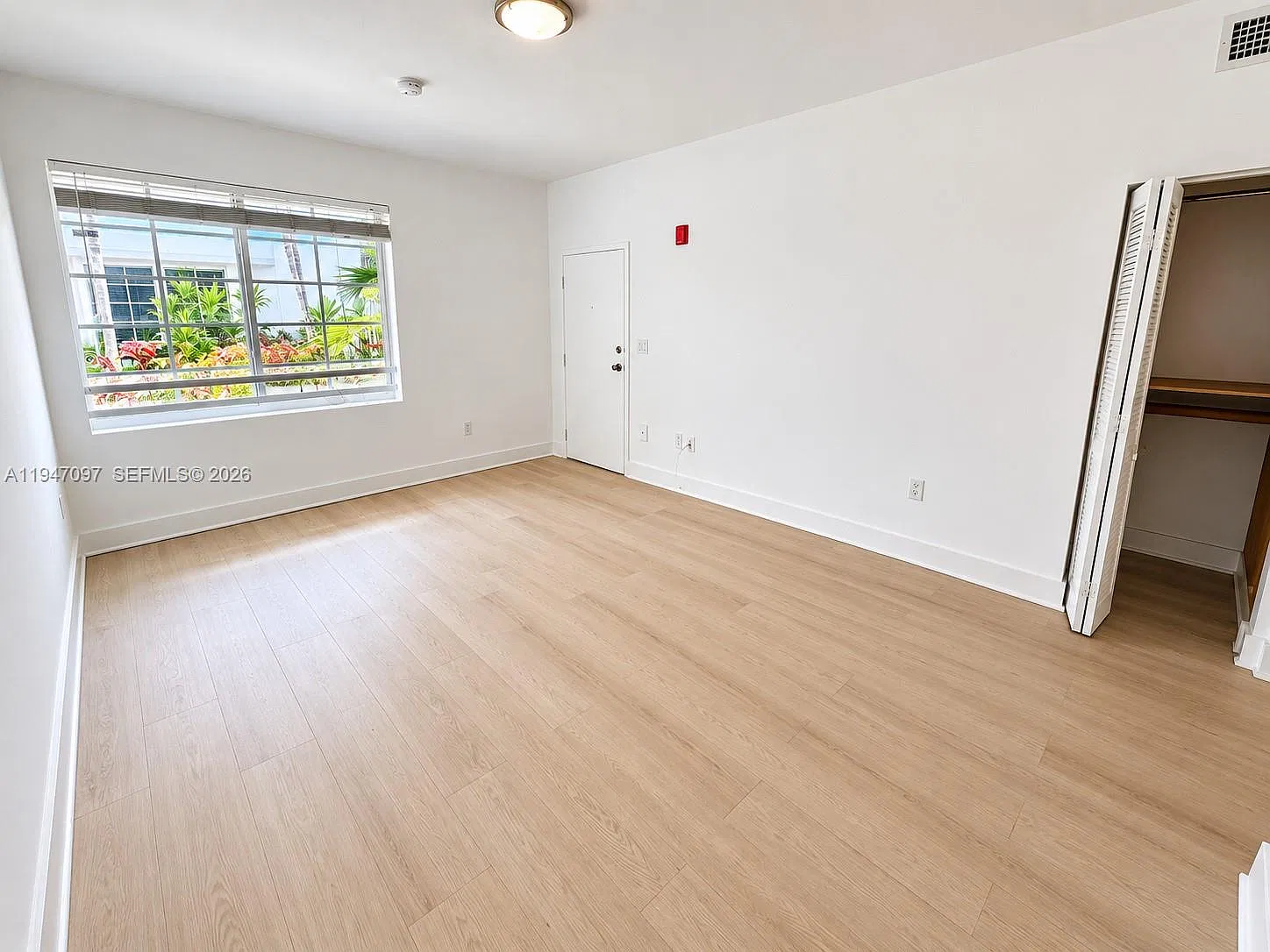 1000 Meridian Ave — Photo 4