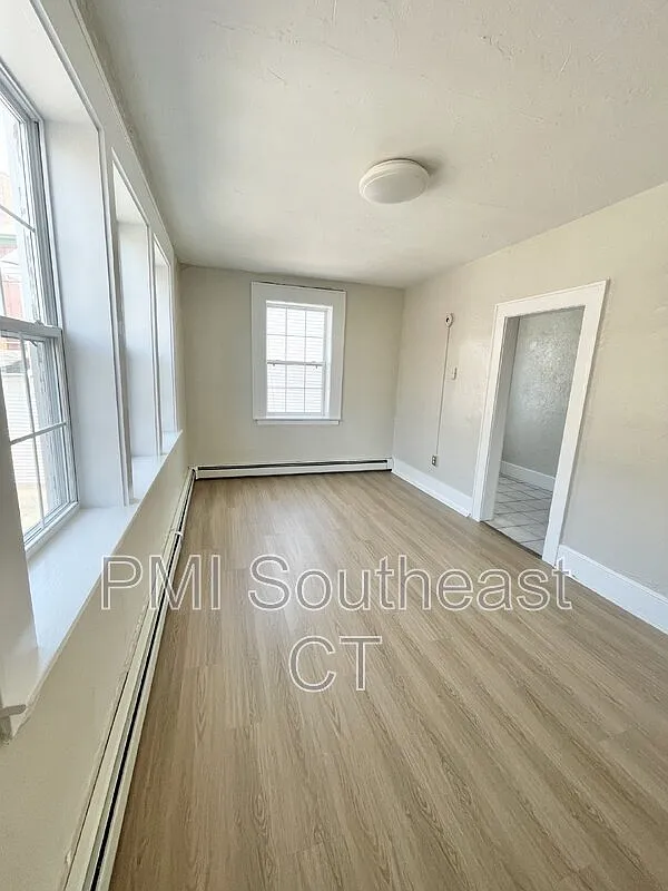 1 bed, 1.0 bath, 675 sqft, $1,175 — Photo 1