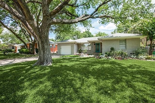 1st image of 709 Palmer Pl