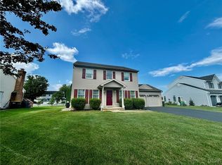 135 4th St, Nazareth, PA 18064
