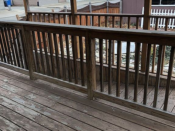 Deck with ramp