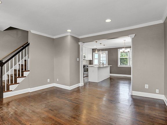 2nd image of 1737 Weston Ave