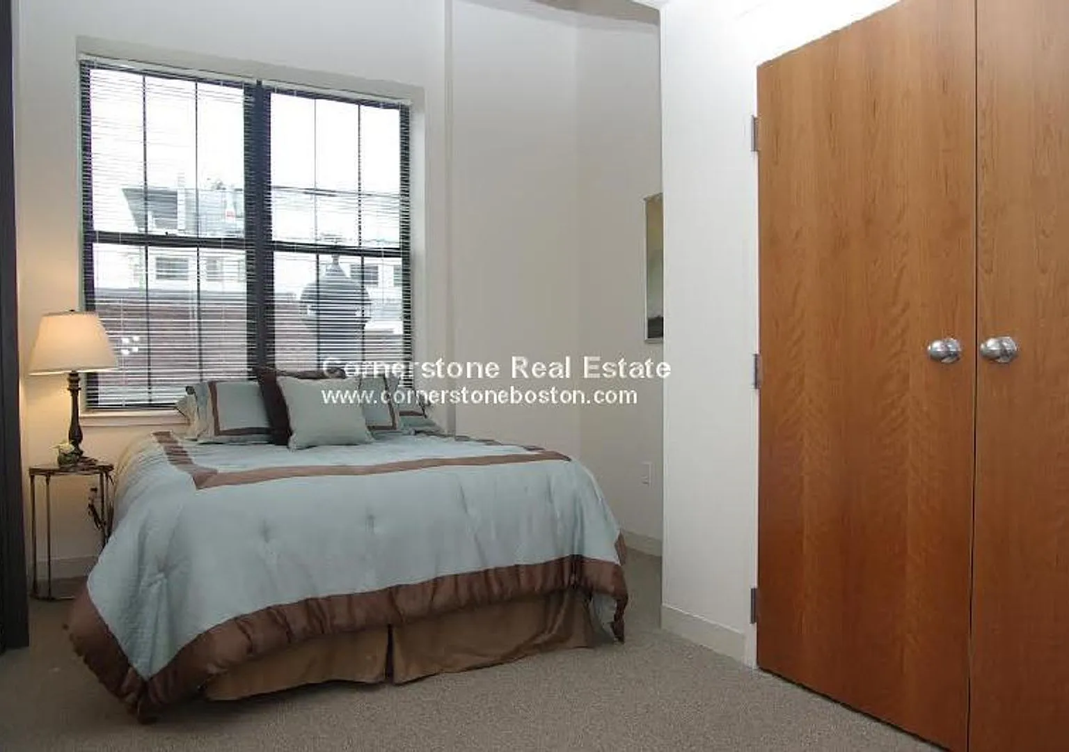 Nice 2 bed in Financial District — Photo 4
