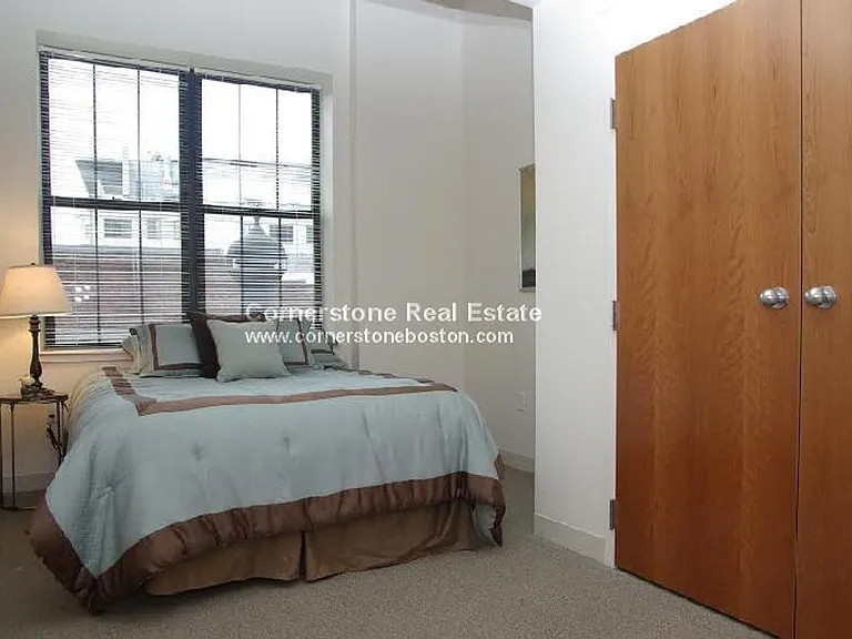409 Washington St #101 — Photo 5