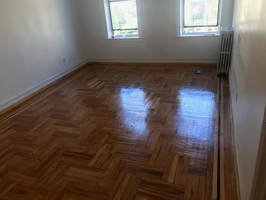 Rented by PMG Real Estate  | media 10