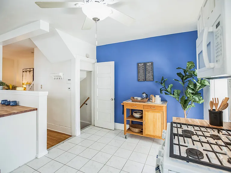 1427 Kearny St NE — Photo 12