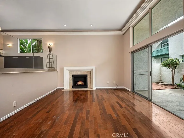 4930 McConnell Ave — Photo 5