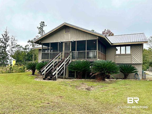 3rd image of 6896 Piney Woods Rd