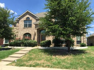 2006 Ridgeview Dr, Glenn Heights, TX 75154