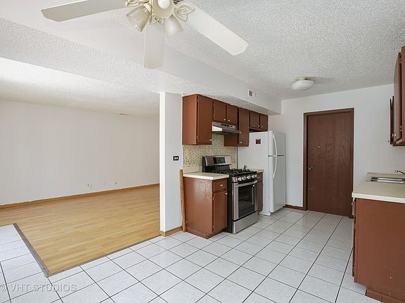 4th image of 4613 Whitney Dr