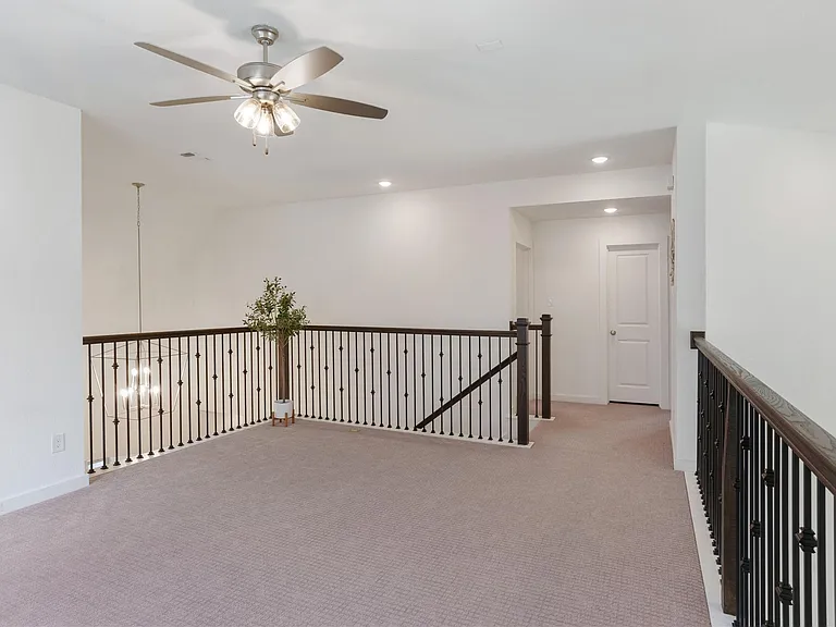 228 Lotti Ln — Photo 28
