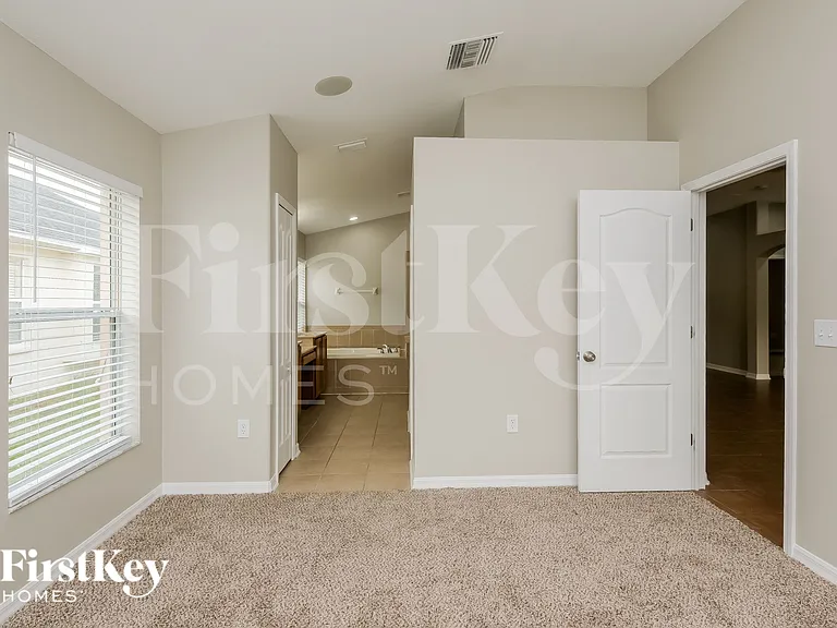 1620 Bonita Bluff Ct — Photo 12