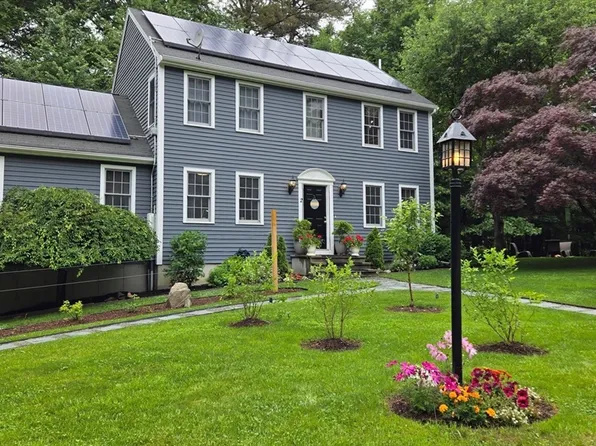 2 Edge Way, Northborough, MA 01532