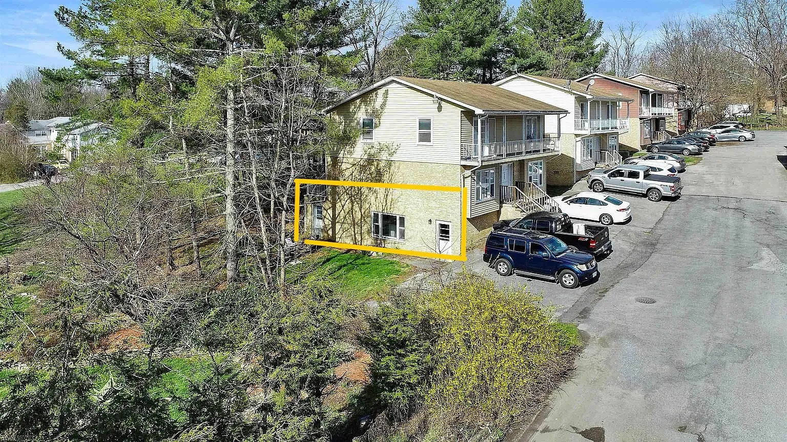 1303 Giles Rd — Photo 1