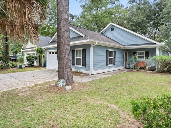 15 Carolina Village Cir, Beaufort, SC 29906
