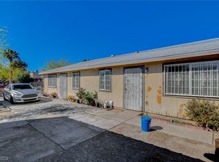 8 Rose Cir, North Las Vegas, NV 89030
