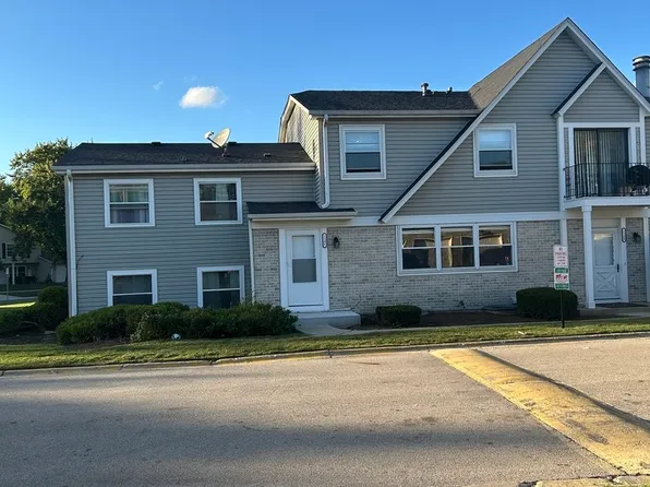 2186 N Oakbrook Cir #2186, Palatine, IL 60074