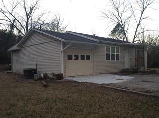 1609 Acacia Club Rd, Hollister, MO 65672