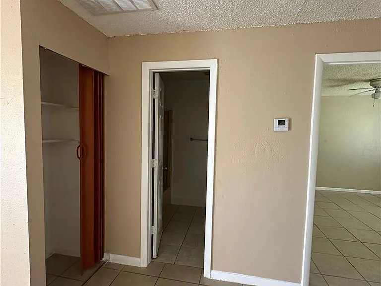 4425 Ruthann Ct — Photo 17