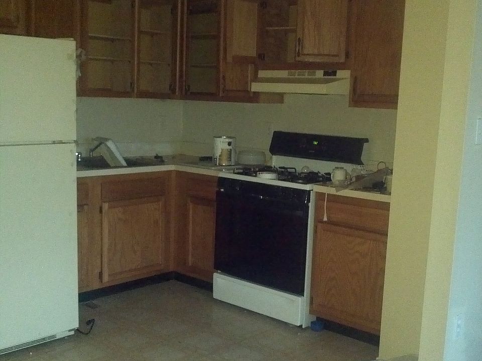 1st image of 15706 110th Ave