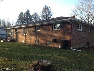 2nd image of 3367 Winston Ave