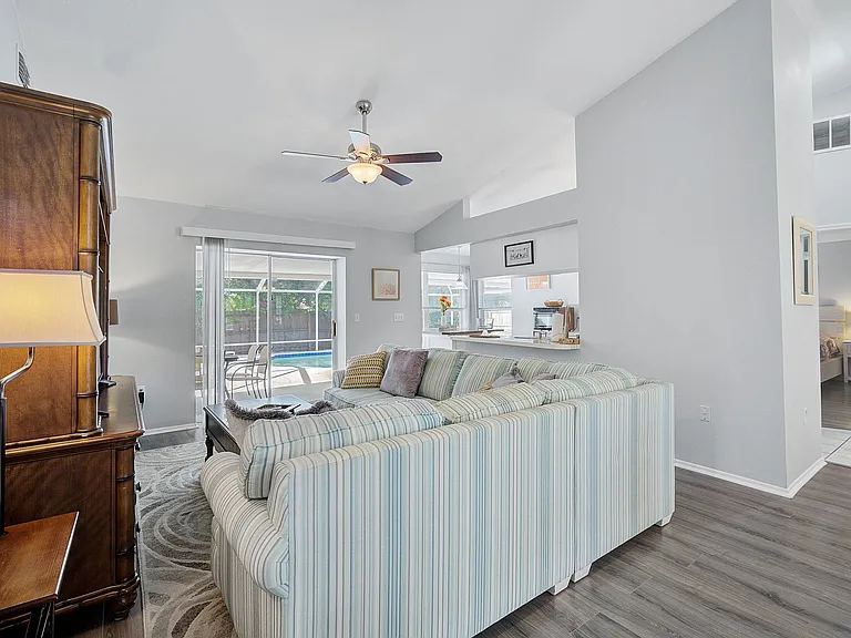2029 Wood Hollow Ln — Photo 8