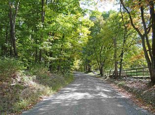 25 Halas Ln, Stanfordville, NY 12581