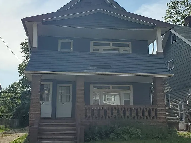 3320 Berea Rd — Photo 3