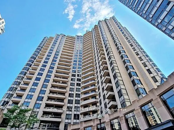 15 Northtown Way #116, Toronto, ON M2N 7A2