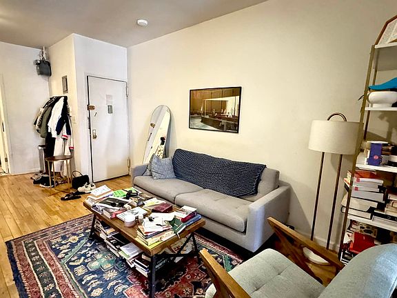 2nd image of 308 E 6th St APT 1