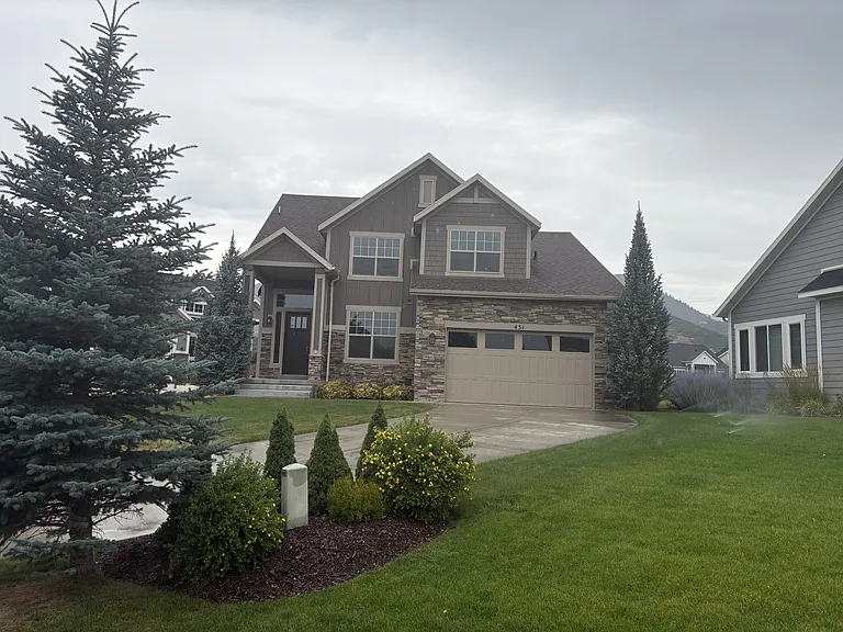 431 N Fairway Dr — Photo 1