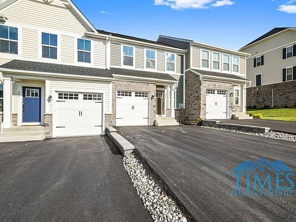 3rd image of 263 Chase Dr