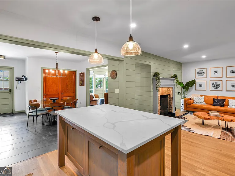 643 Etowah Dr NE — Photo 13