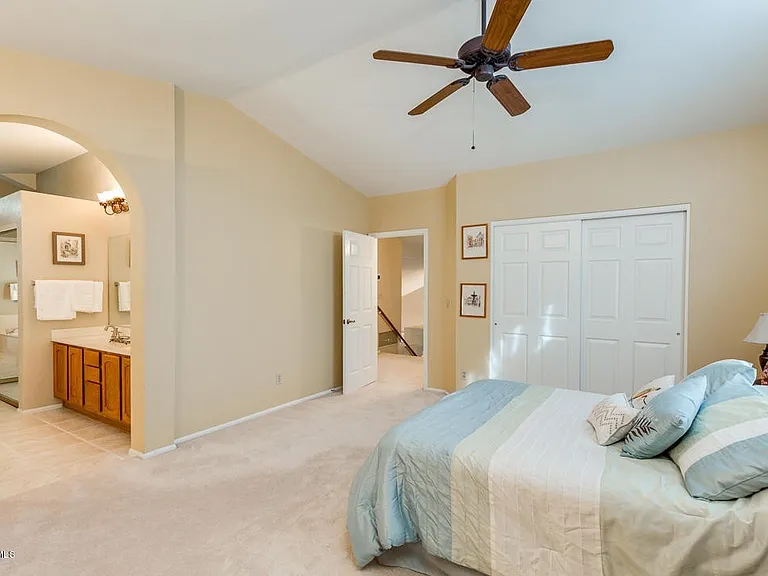 193 W Amanda Ln — Photo 21