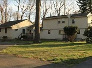 1 Hilltop Rd, Succasunna, NJ 07876