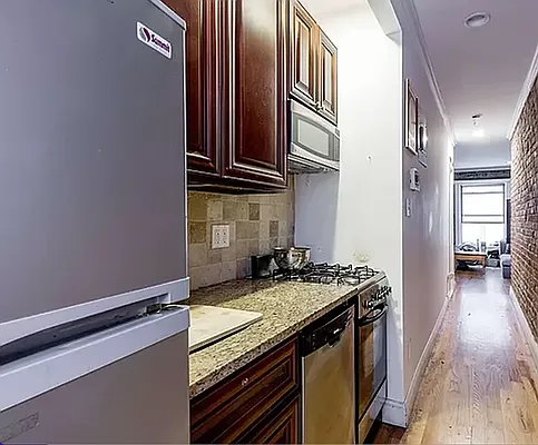 Rented by Compass | media 17