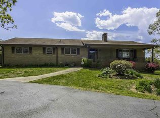 4080 Peniel Rd, Tryon, NC 28782