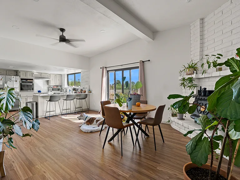 1398 Heather Dr — Photo 16