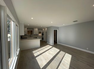 3216 Mary Ann St, La Crescenta, CA 91214