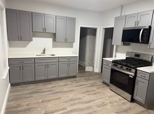 10 Humphreys St Floor 2, Dorchester, MA 02125