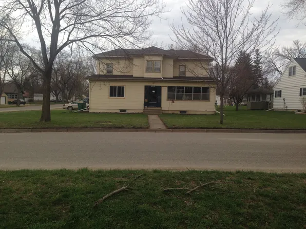 603 E South St, Litchfield, MN 55355