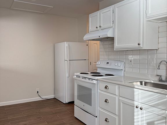 3rd image of 706 N Tennessee St Unit B
