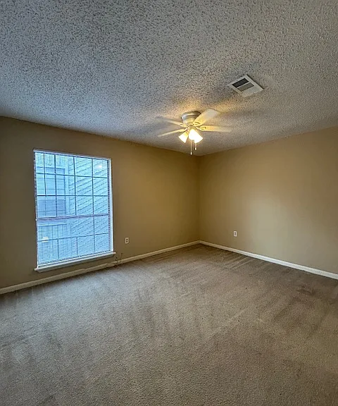 13621 Kenner Ave #D — Photo 11